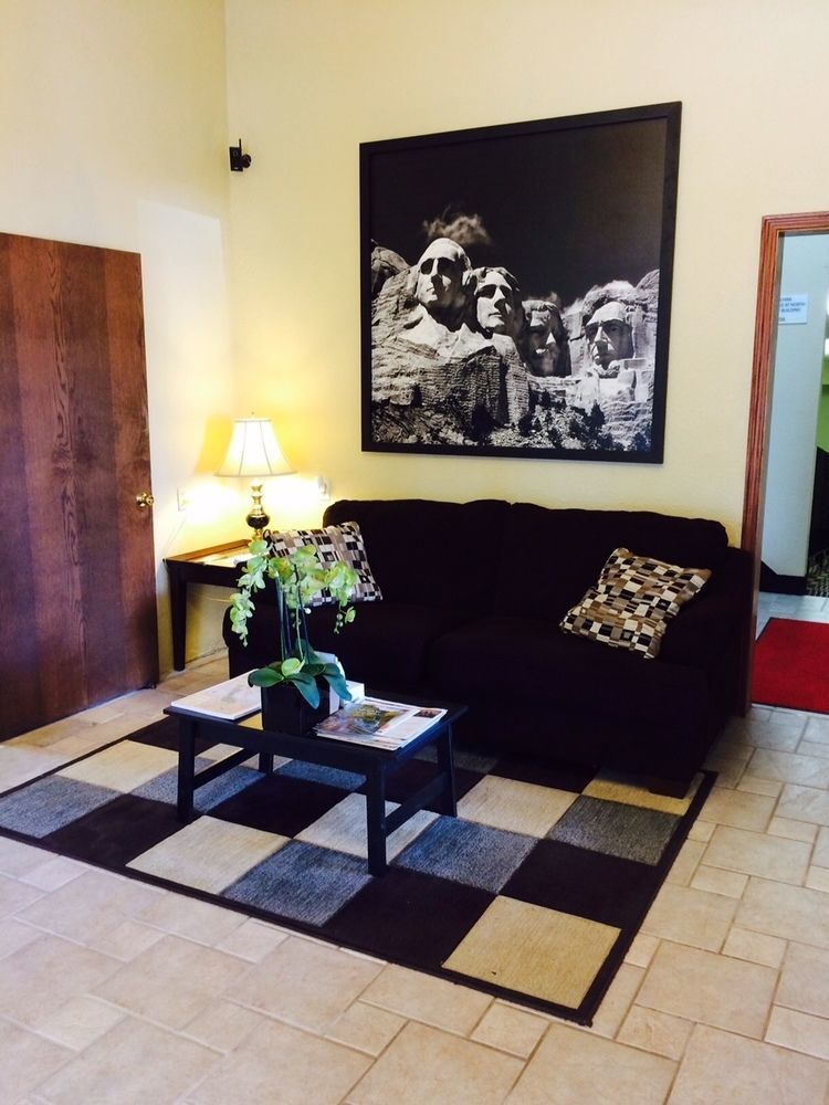 Super 8 By Wyndham Chadron Ne Ξενοδοχείο Εξωτερικό φωτογραφία