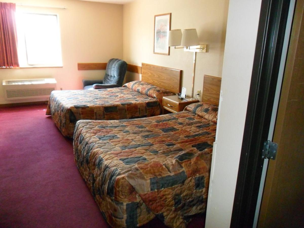 Super 8 By Wyndham Chadron Ne Ξενοδοχείο Εξωτερικό φωτογραφία